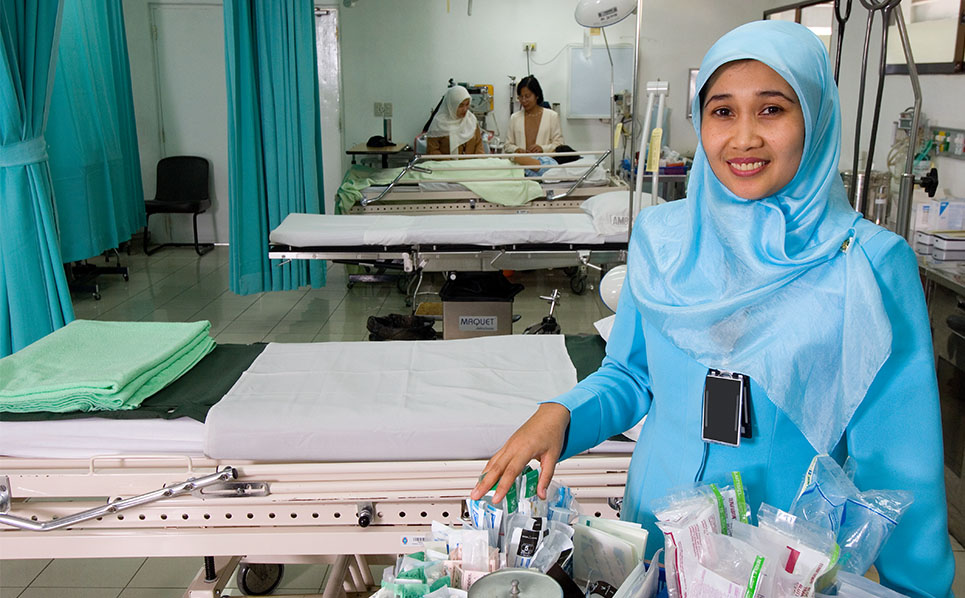 Nurse in Aceh clinic